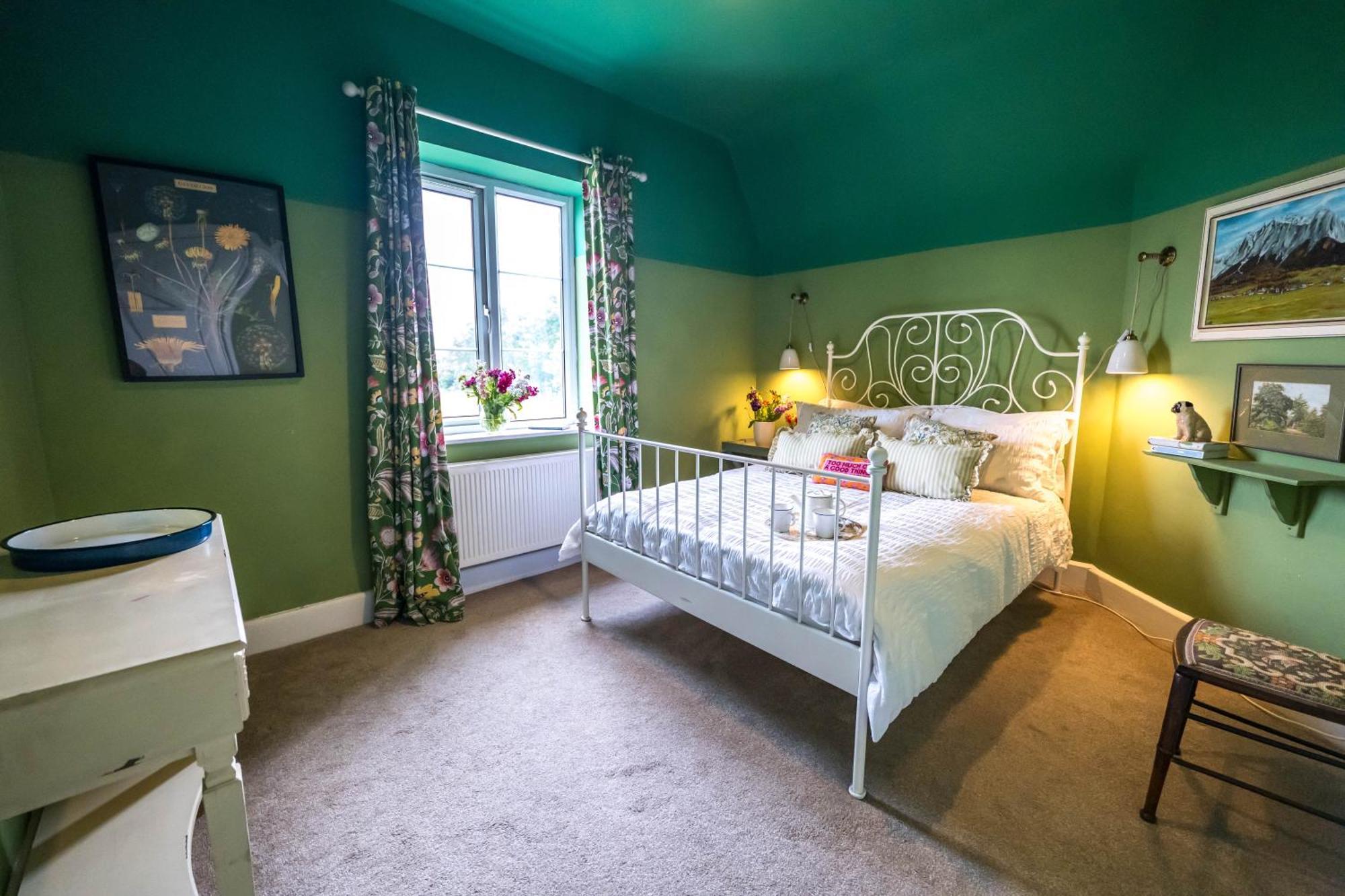 Large Country Cottage, Sleeps 8 - Spa Facilities, Garden Bar, Catering Services, Free Parking, Nature Reserve, Hen Parties 斯肯索普 外观 照片