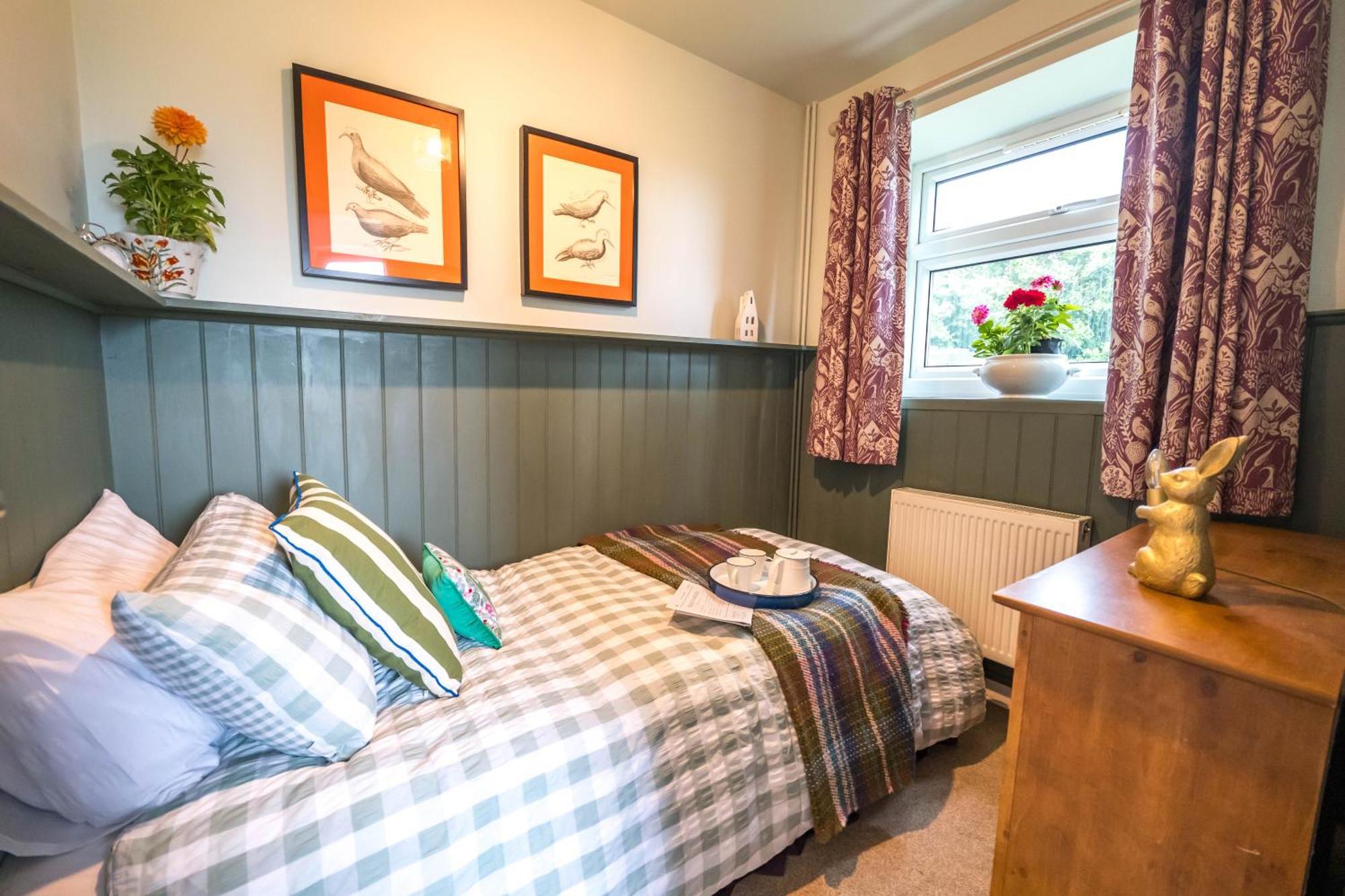 Large Country Cottage, Sleeps 8 - Spa Facilities, Garden Bar, Catering Services, Free Parking, Nature Reserve, Hen Parties 斯肯索普 外观 照片
