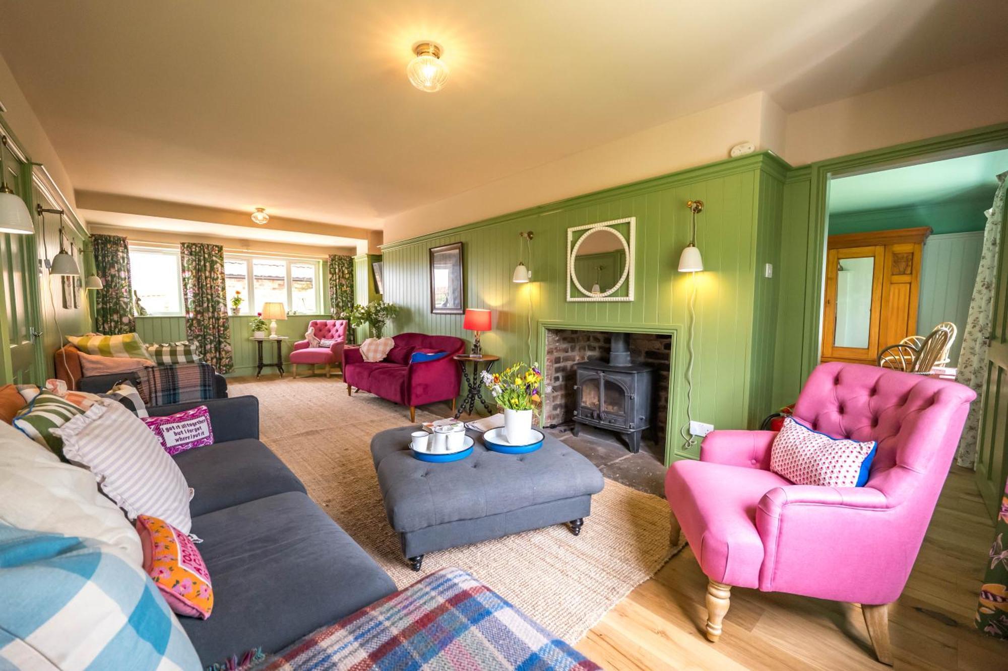 Large Country Cottage, Sleeps 8 - Spa Facilities, Garden Bar, Catering Services, Free Parking, Nature Reserve, Hen Parties 斯肯索普 外观 照片