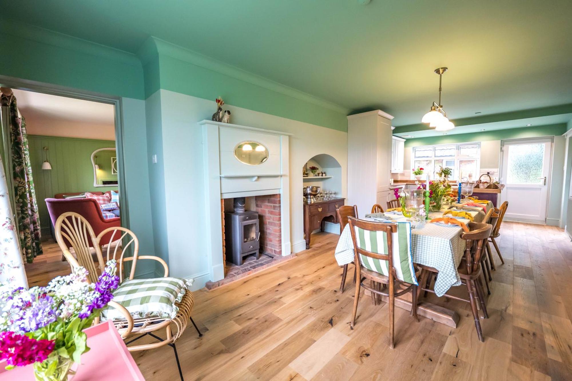 Large Country Cottage, Sleeps 8 - Spa Facilities, Garden Bar, Catering Services, Free Parking, Nature Reserve, Hen Parties 斯肯索普 外观 照片